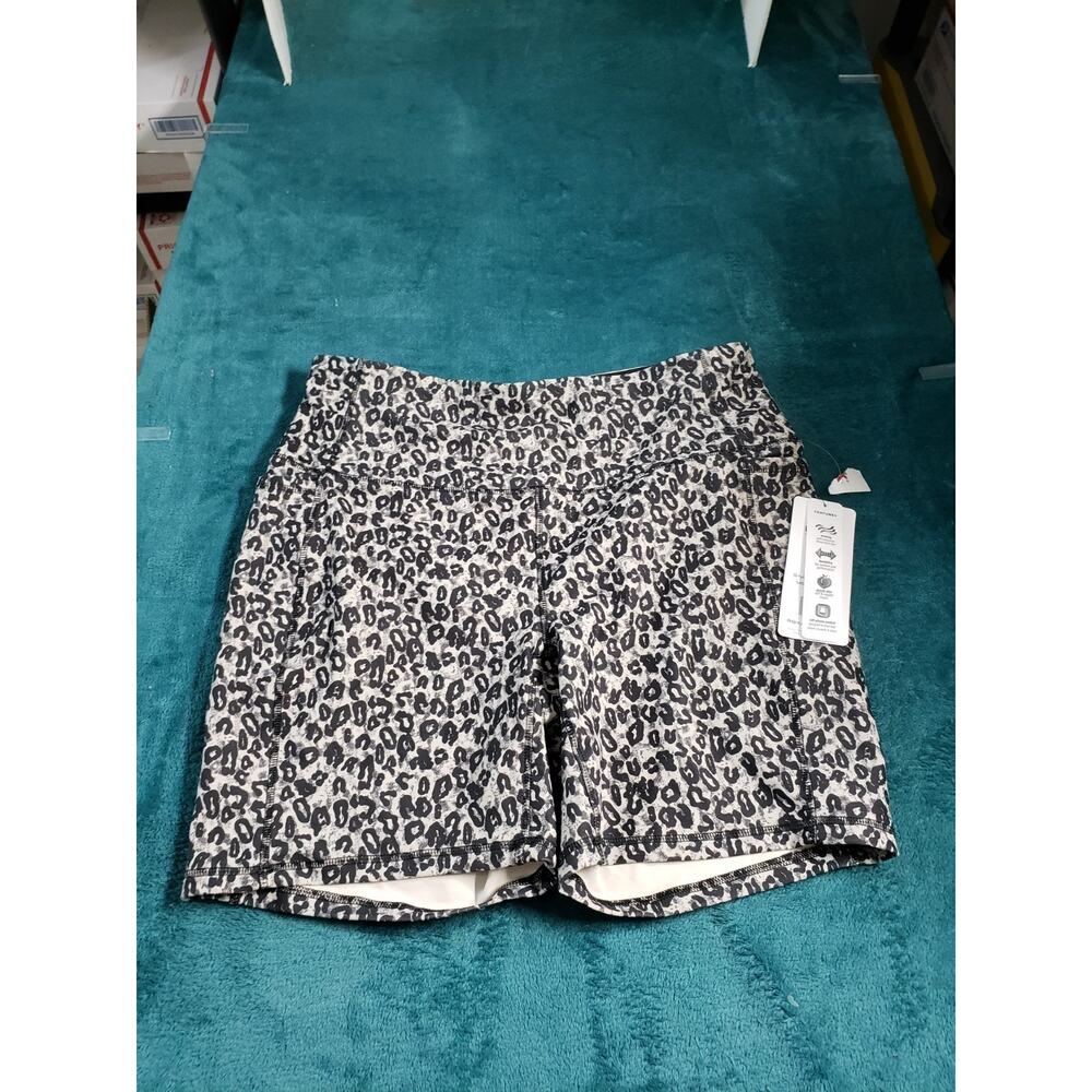 RBX Shorts Size 1X Womens Gray Leopard Print Active Tech Flex Compression NWT